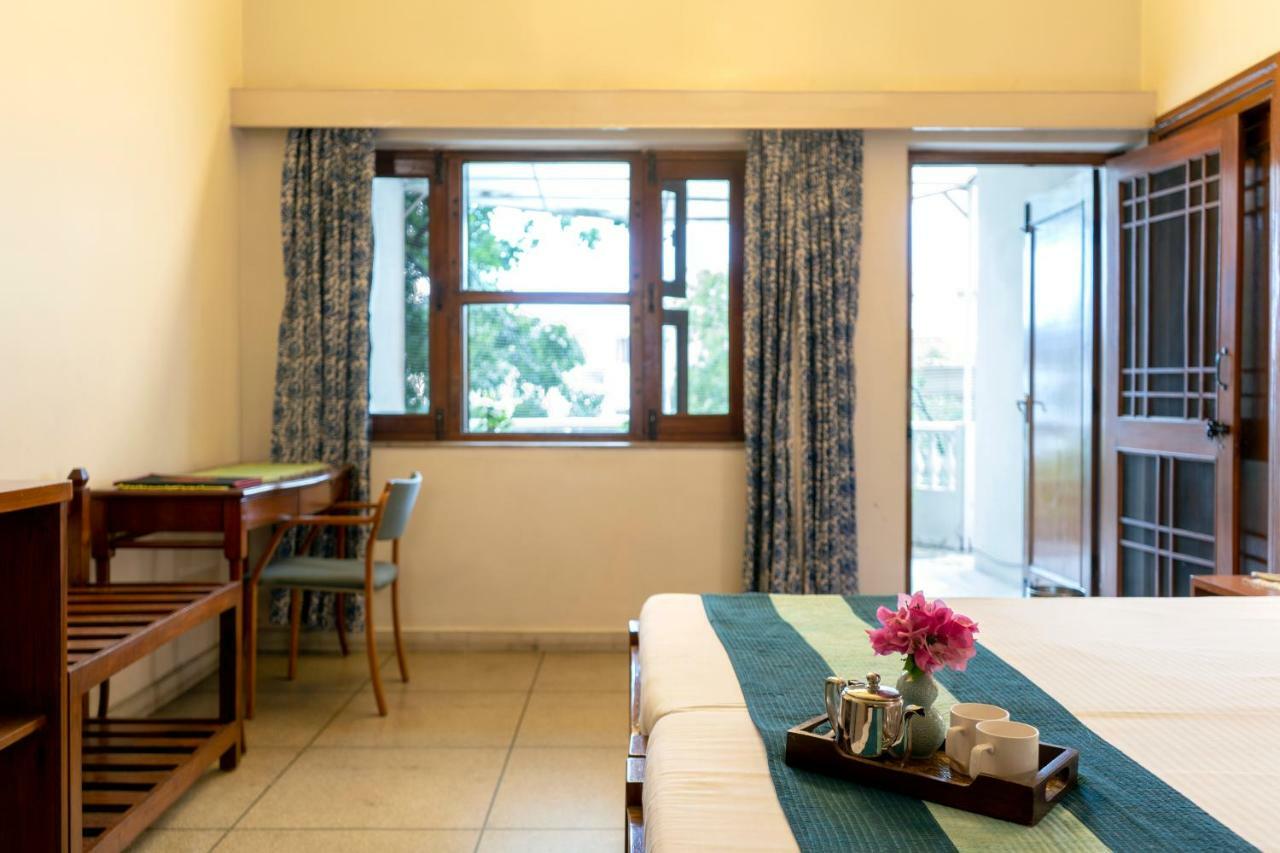 Giri Homestay By Vista Rooms Jaipur Exterior photo