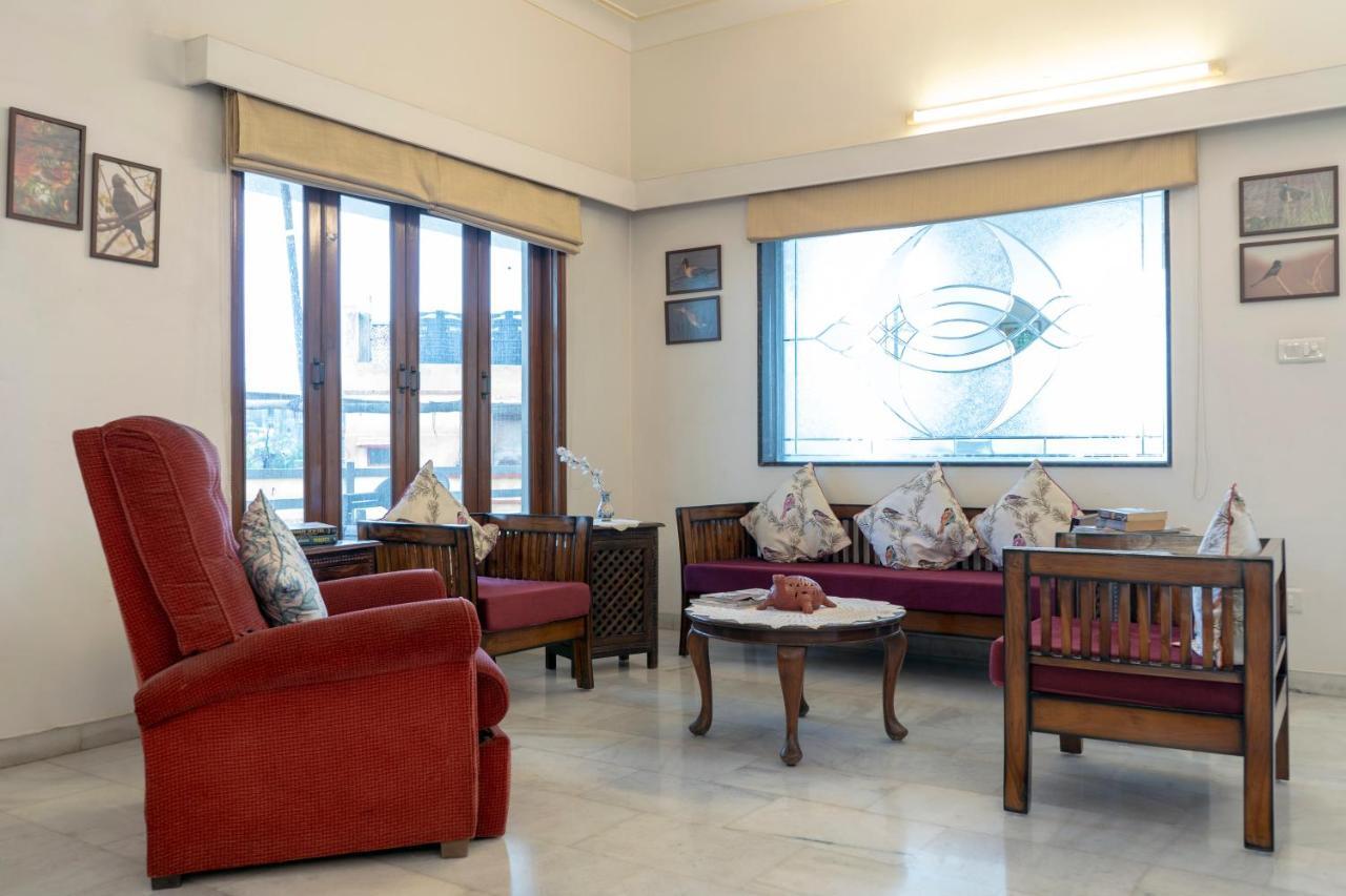 Giri Homestay By Vista Rooms Jaipur Exterior photo